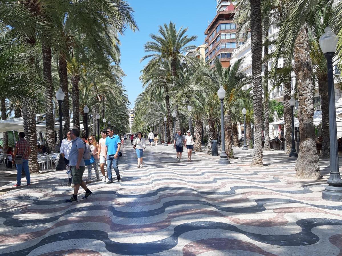 Apartamento Grande - Castillo Santa Barbara Alicante Eksteriør bilde