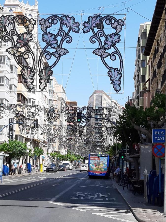 Apartamento Grande - Castillo Santa Barbara Alicante Eksteriør bilde